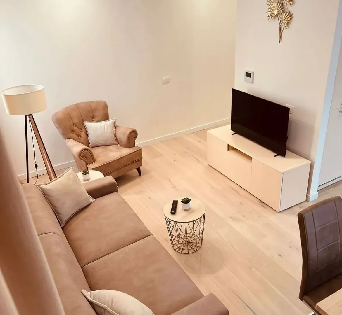 Rent, one bedroom apartment, 47m², Kalimanj, Tivat