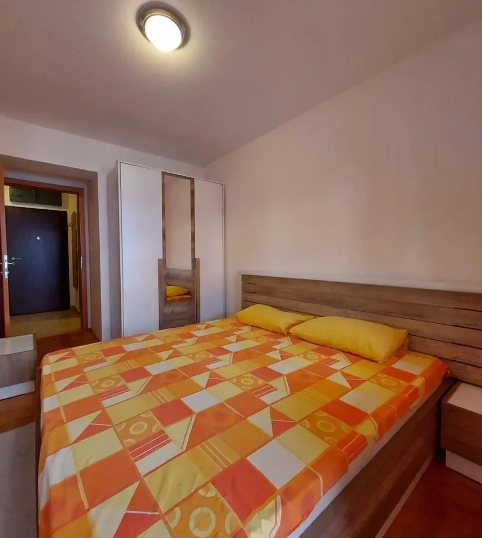 Rent, one bedroom apartment, 50m², Babilonija, Budva