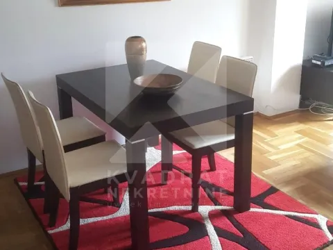 Izdavanje, jednosoban stan, 53m², Pobrežje, Podgorica - image 3