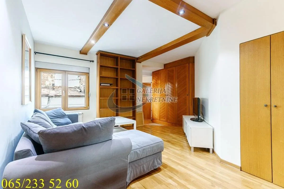 Sale, three bedroom apartment, 78m², Stari Grad, Beograd