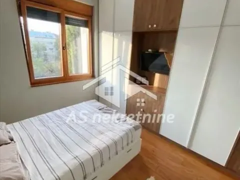 Izdavanje, dvosoban stan, 41m², Savski Venac, Beograd - image 10
