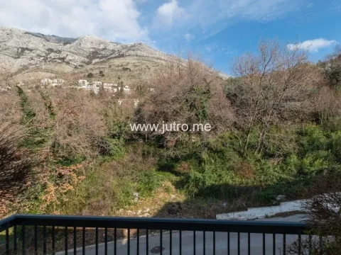 Prodaja, kuća, 217m², Rijeka Reževići, Budva - image 6