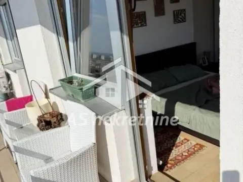 Izdavanje, trosoban stan, 73m², Vračar Sve Podlokacije, Beograd - image 22