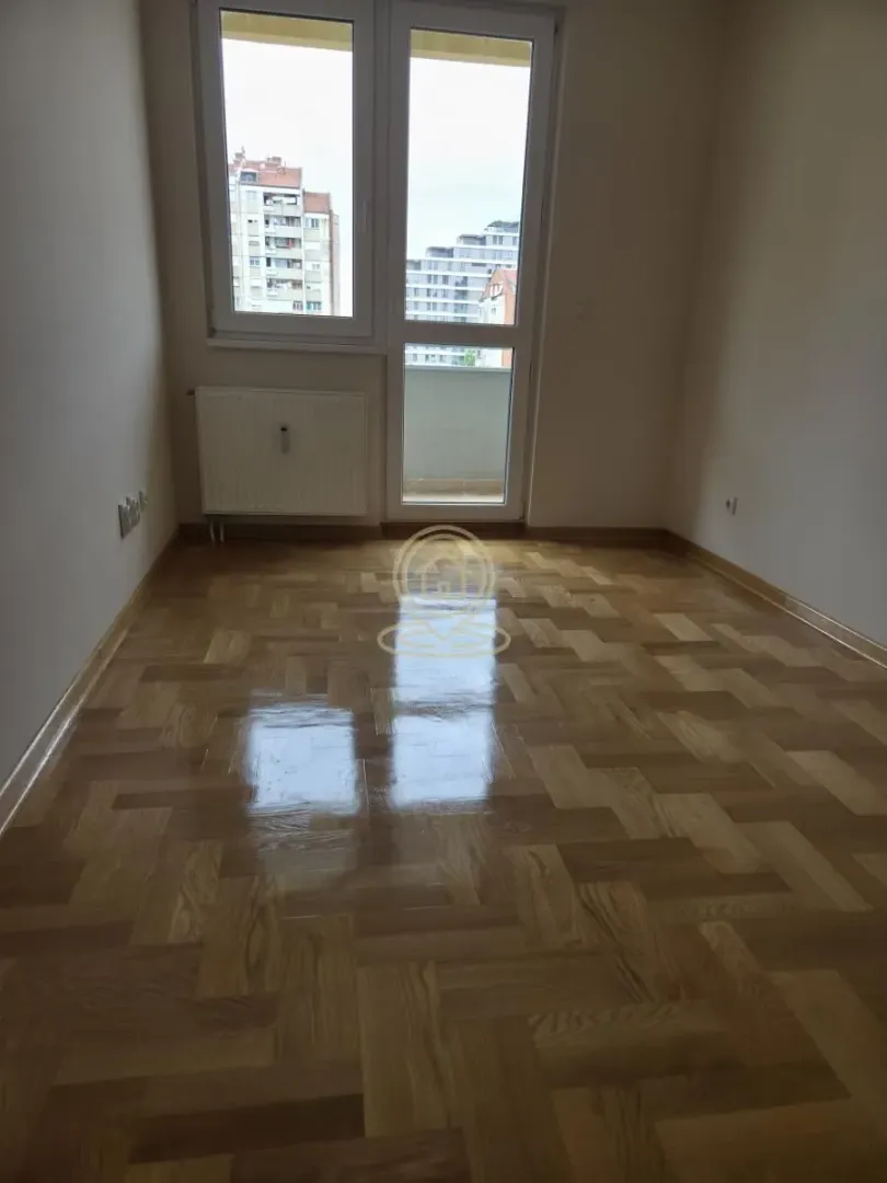Rent, three bedroom apartment, 86m², Medijana, Niš