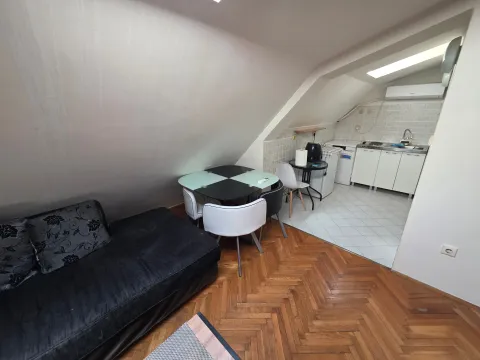 Rent, studio apartment, 25m², Stara Varoš, Podgorica - image 5