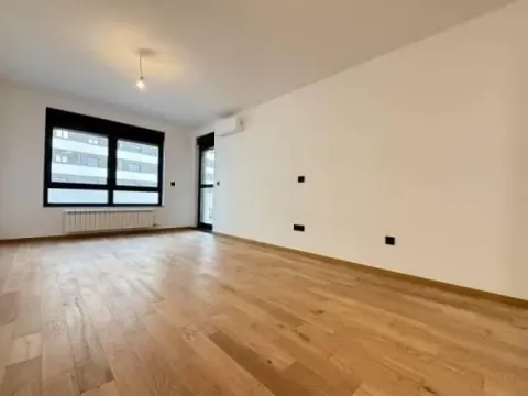 Prodaja, dvosoban stan, 58m², Hala Pionir, Palilula Sve Podlokacije - image 2