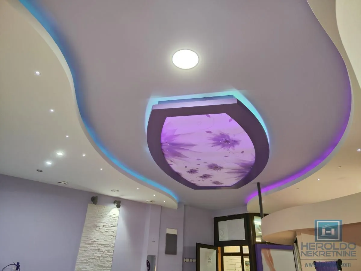 Sale, office space, 58m², Centar, Jagodina