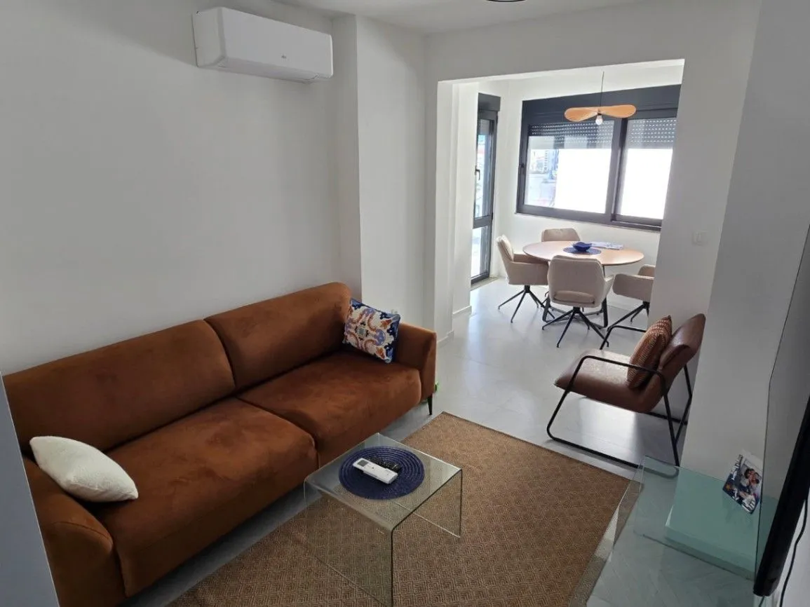 Rent, one bedroom apartment, 40m², Šušanj, Bar