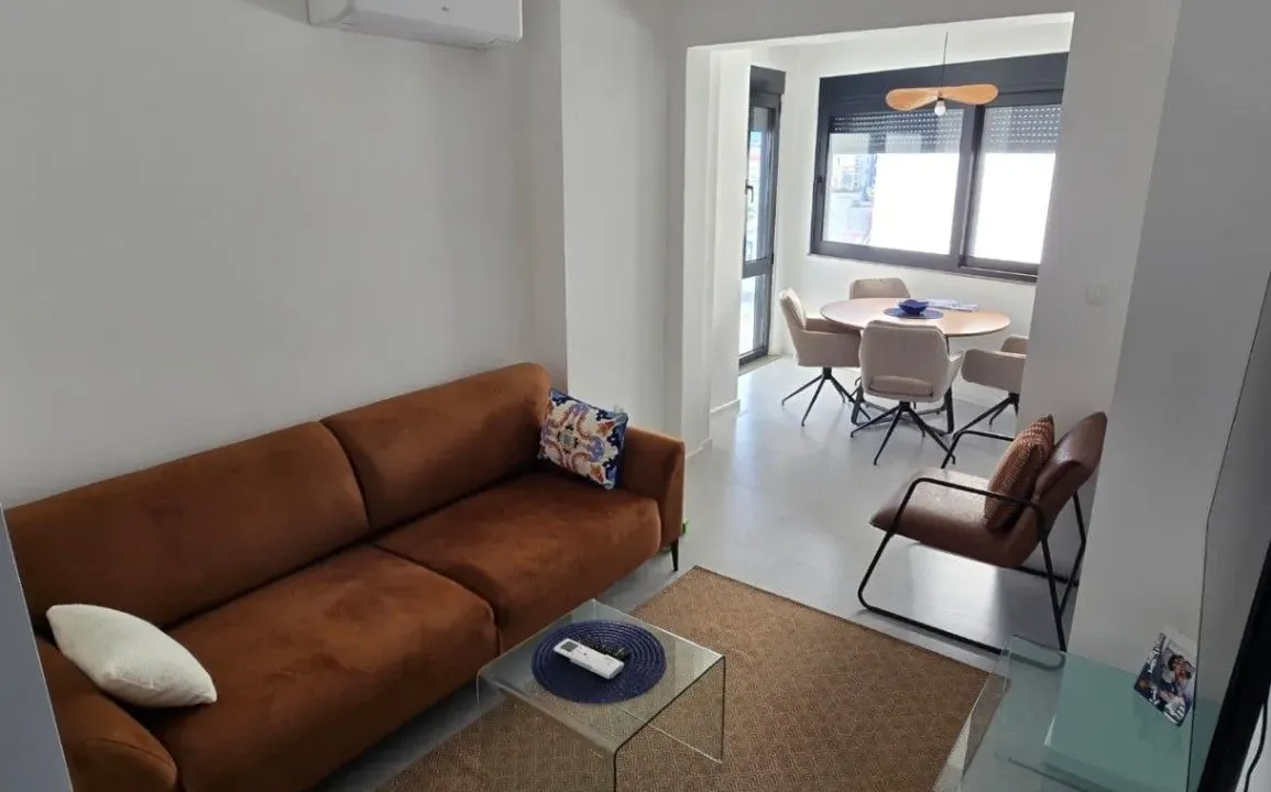 Izdavanje, jednosoban stan, 40m², Šušanj, Bar