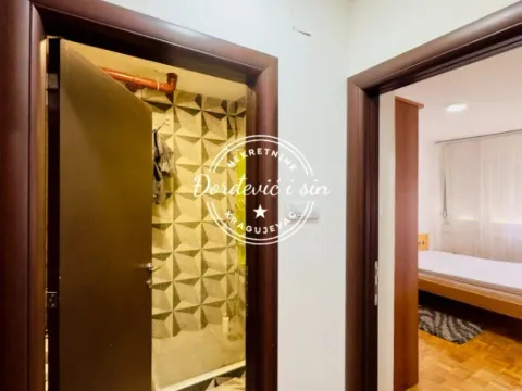 Sale, two bedroom apartment, 57m², Veliki park, Kragujevac - image 9