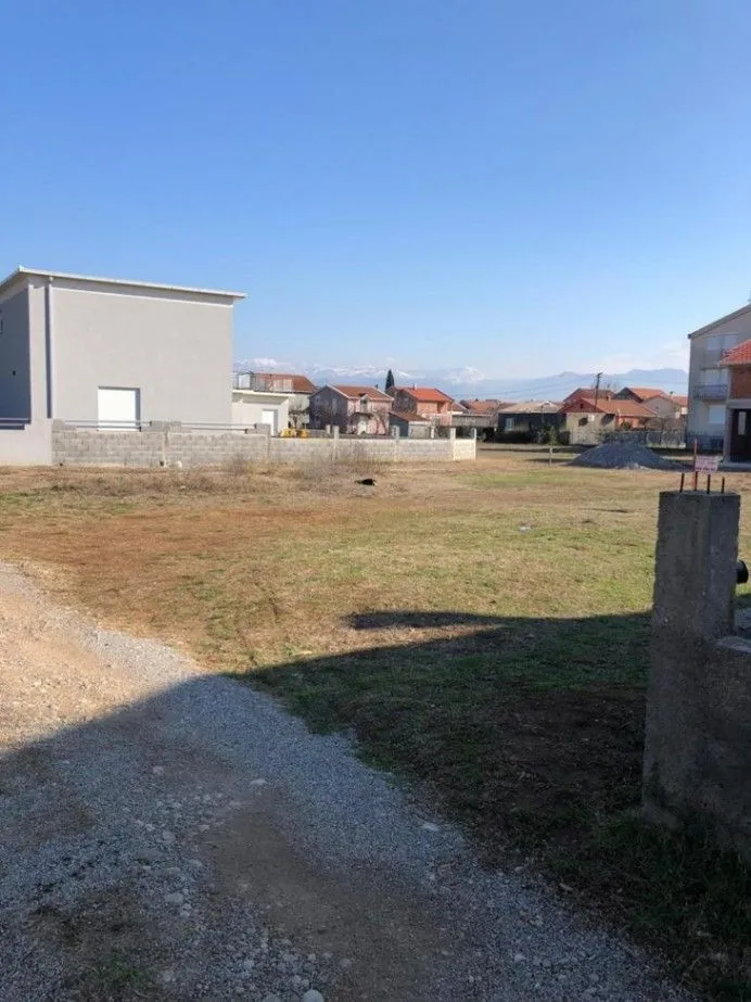 Prodaja,  zemljište, 500m2, Gornja Gorica, Podgorica