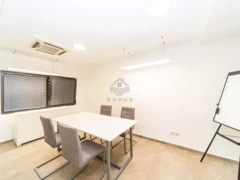 Rent, office space, 150m², Centar, Podgorica - image 6