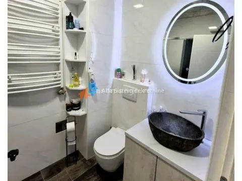 Izdavanje, četvorosoban stan, 100m², Voždovac Sve Podlokacije, Beograd - image 23