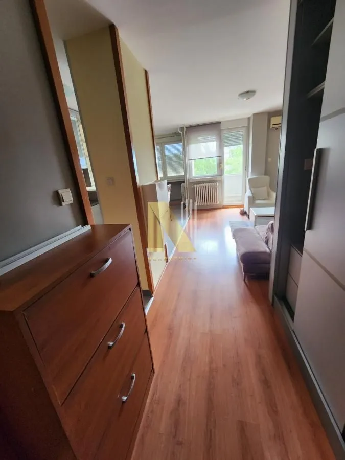 Izdavanje, trosoban stan, 70m², Liman 2, Novi Sad Sve Podlokacije
