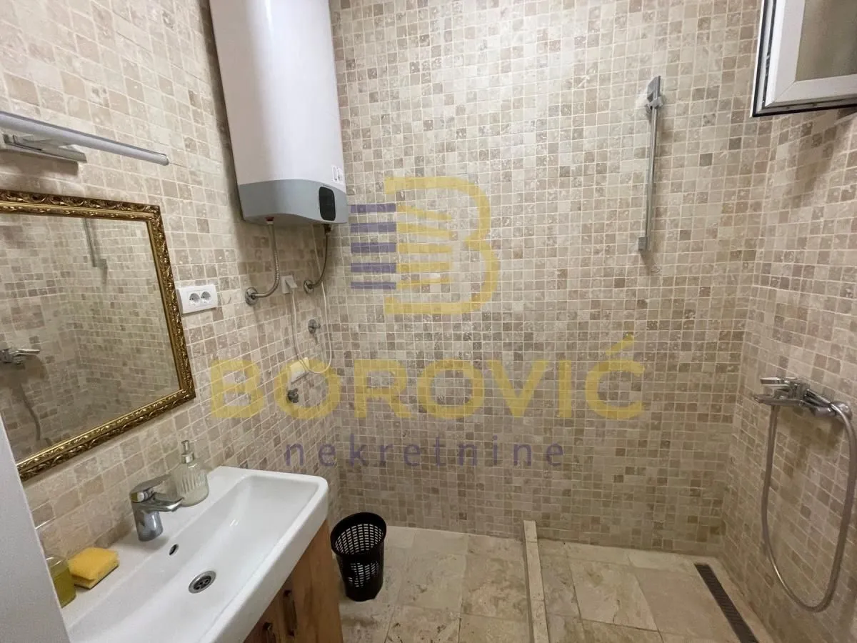 Sale, two bedroom apartment, 65m², Stari Grad, Beograd