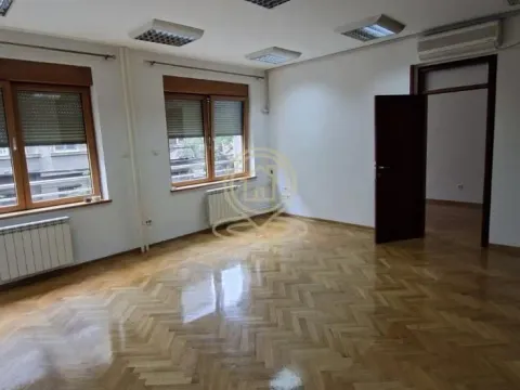 Rent, office space, 58m², Čubura, Beograd - image 12