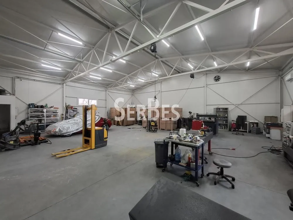 Sale, office space, 600m², Klisa, Novi Sad Sve Podlokacije
