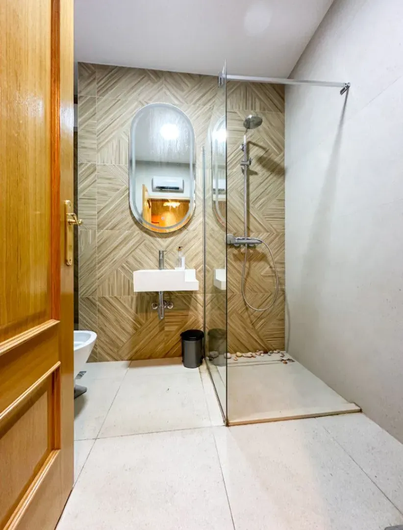 Izdavanje, dvosoban stan, 68m², Preko Morače, Podgorica