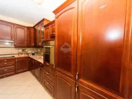 Izdavanje, dvosoban stan, 100m², Centar, Podgorica - image 2