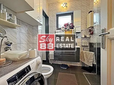 Prodaja, četvorosoban stan, 78m², Stari Grad, Beograd - image 10