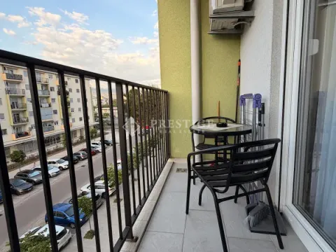 Rent, one bedroom apartment, 39m², Pobrežje, Podgorica - image 12
