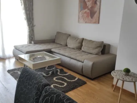 Rent, one bedroom apartment, 51m², City Kvart, Podgorica - image 1
