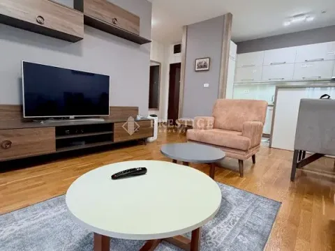 Prodaja, dvosoban stan, 63m², City Kvart, Podgorica - image 5