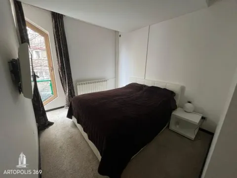 Izdavanje, četvorosoban stan, 87m², Stari Grad, Beograd - image 15