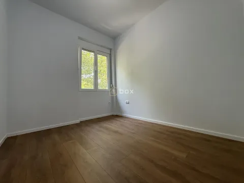 Prodaja, trosoban stan, 71m², Pantelej, Niš - image 11