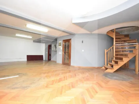 Rent, office space, 131m², Centar, Podgorica - image 3