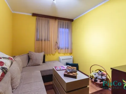 Prodaja, četvorosoban stan, 130m², Preko Morače, Podgorica - image 10