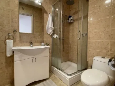 Rent, one bedroom apartment, 52m², Dubovica, Budva - image 2