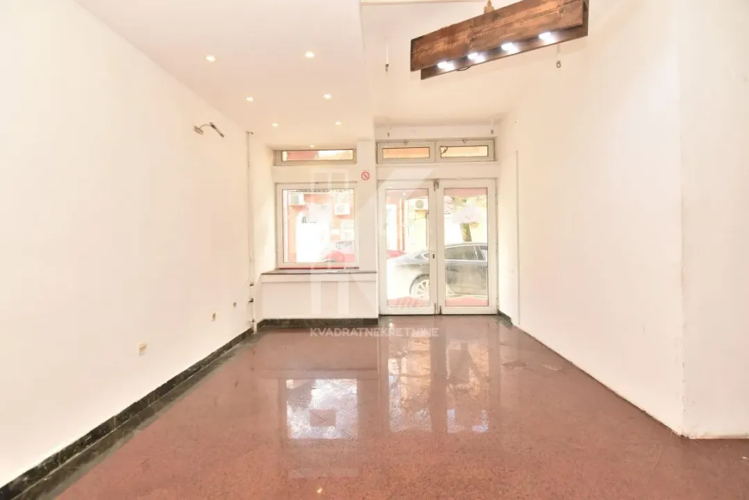 Rent, office space, 100m², Centar, Podgorica