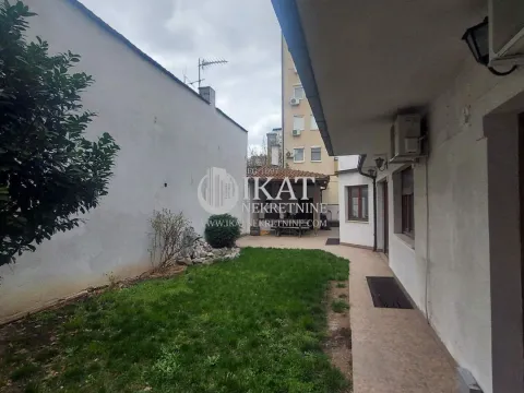 Prodaja, kuća, 596m², Gradska Bolnica, Zvezdara Sve Podlokacije