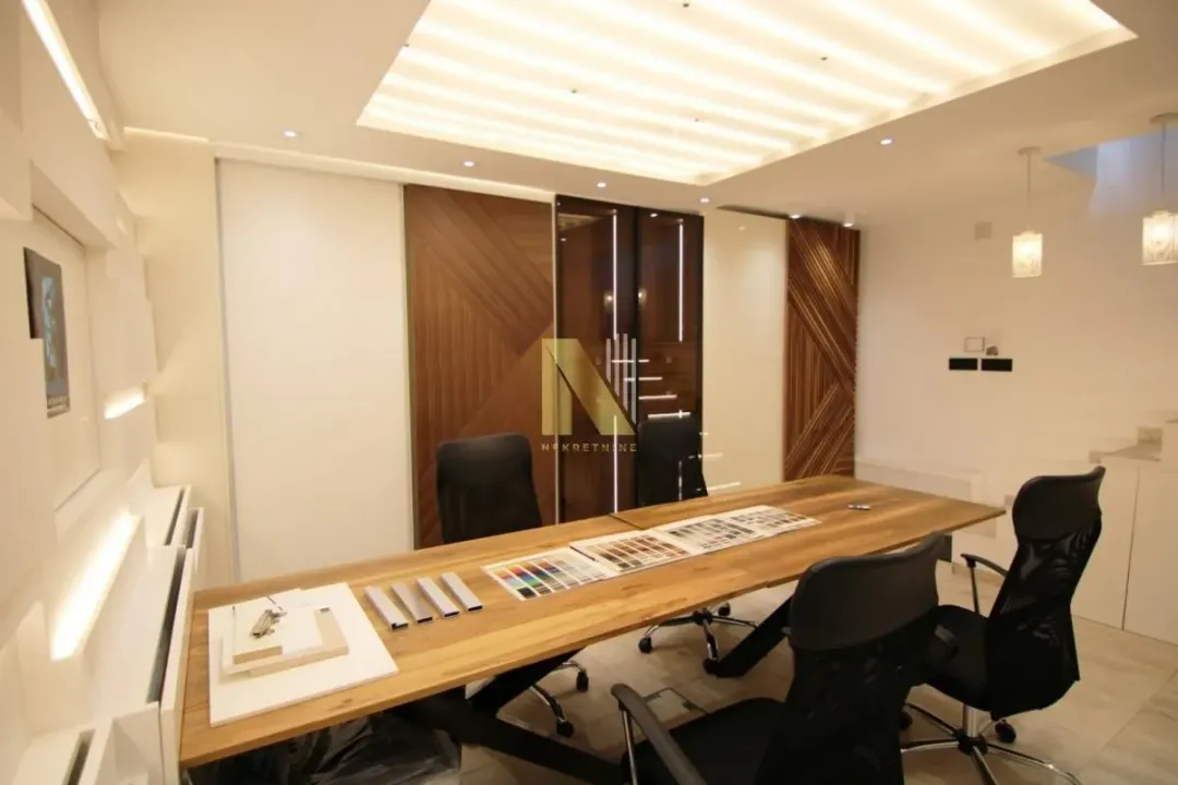 Rent, office space, 50m², Centar, Novi Sad