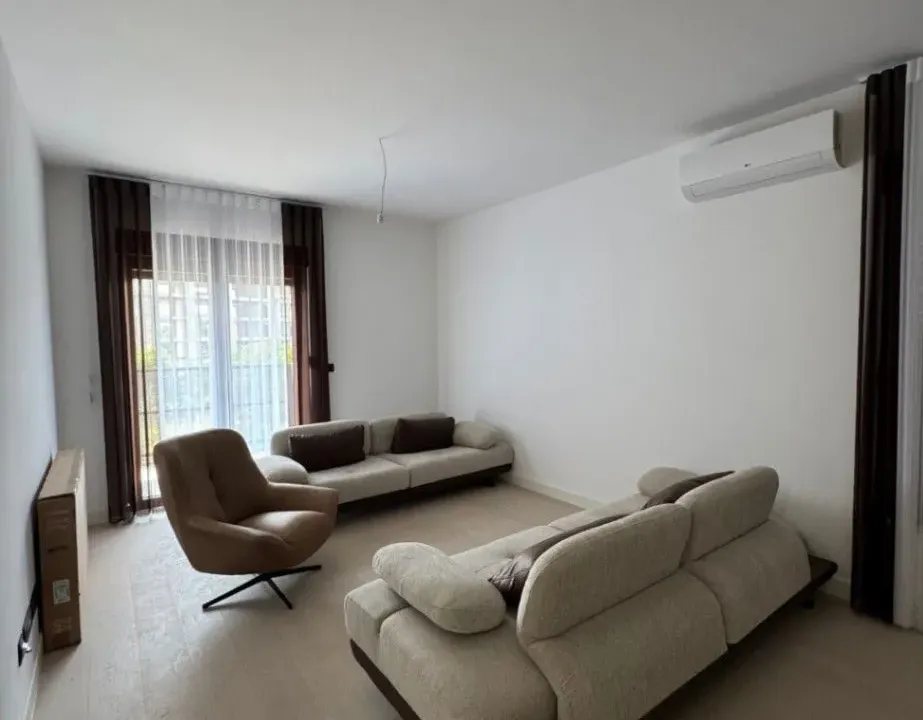 Rent, one bedroom apartment, 53m², 1 maj, Podgorica