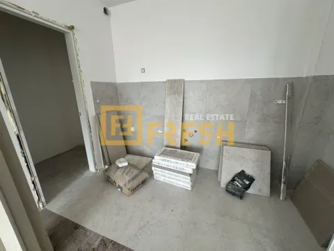 Prodaja, dvosoban stan, 77m², Tološi, Podgorica - image 7