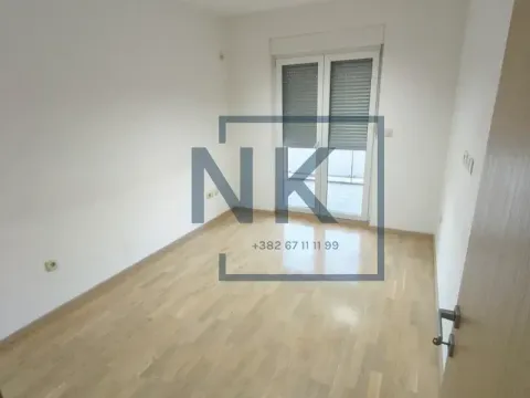 Izdavanje, jednosoban stan, 47m², City Kvart, Podgorica - image 4