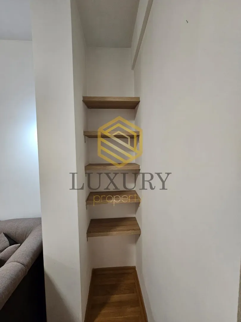 Izdavanje, jednosoban stan, 51m², Stari Aerodrom, Podgorica