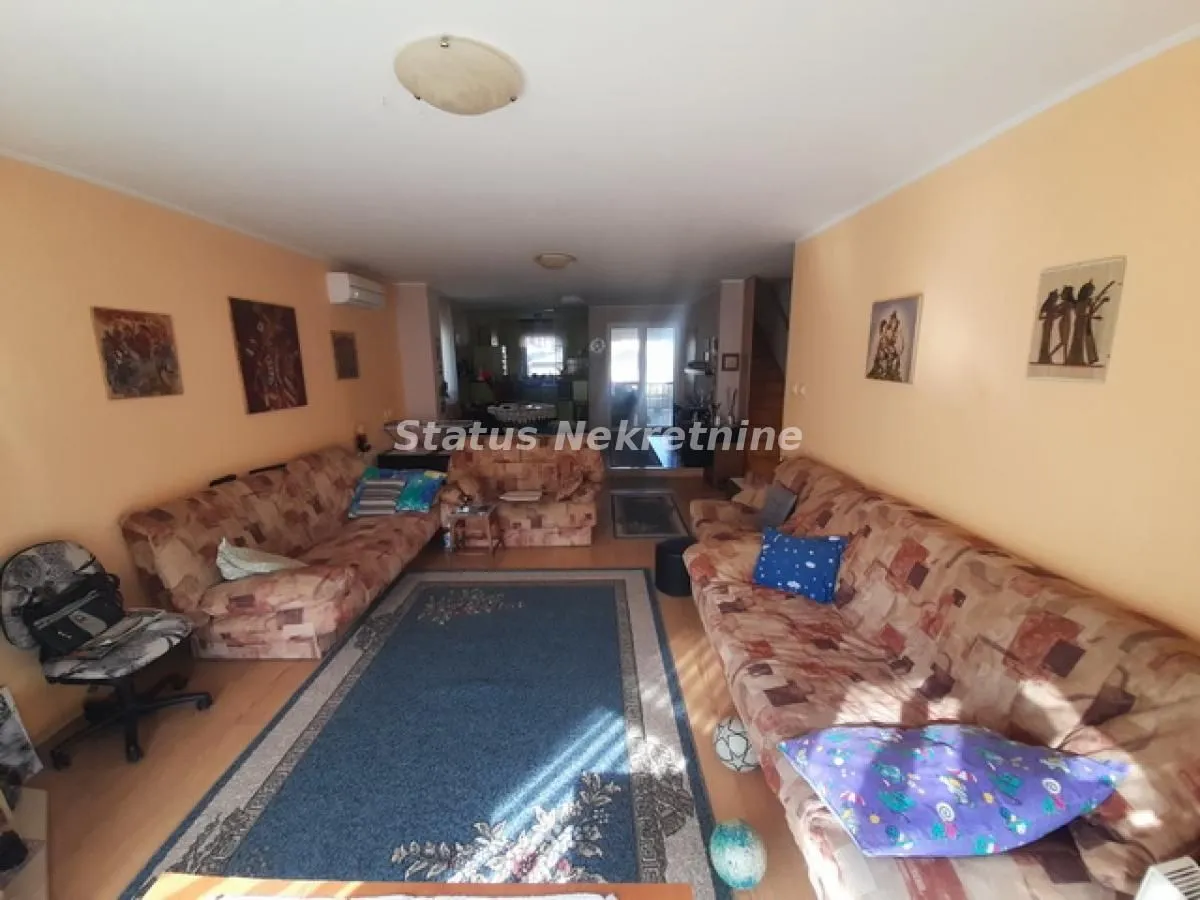Prodaja, kuća, 166m², Futog, Novi Sad Sve Podlokacije