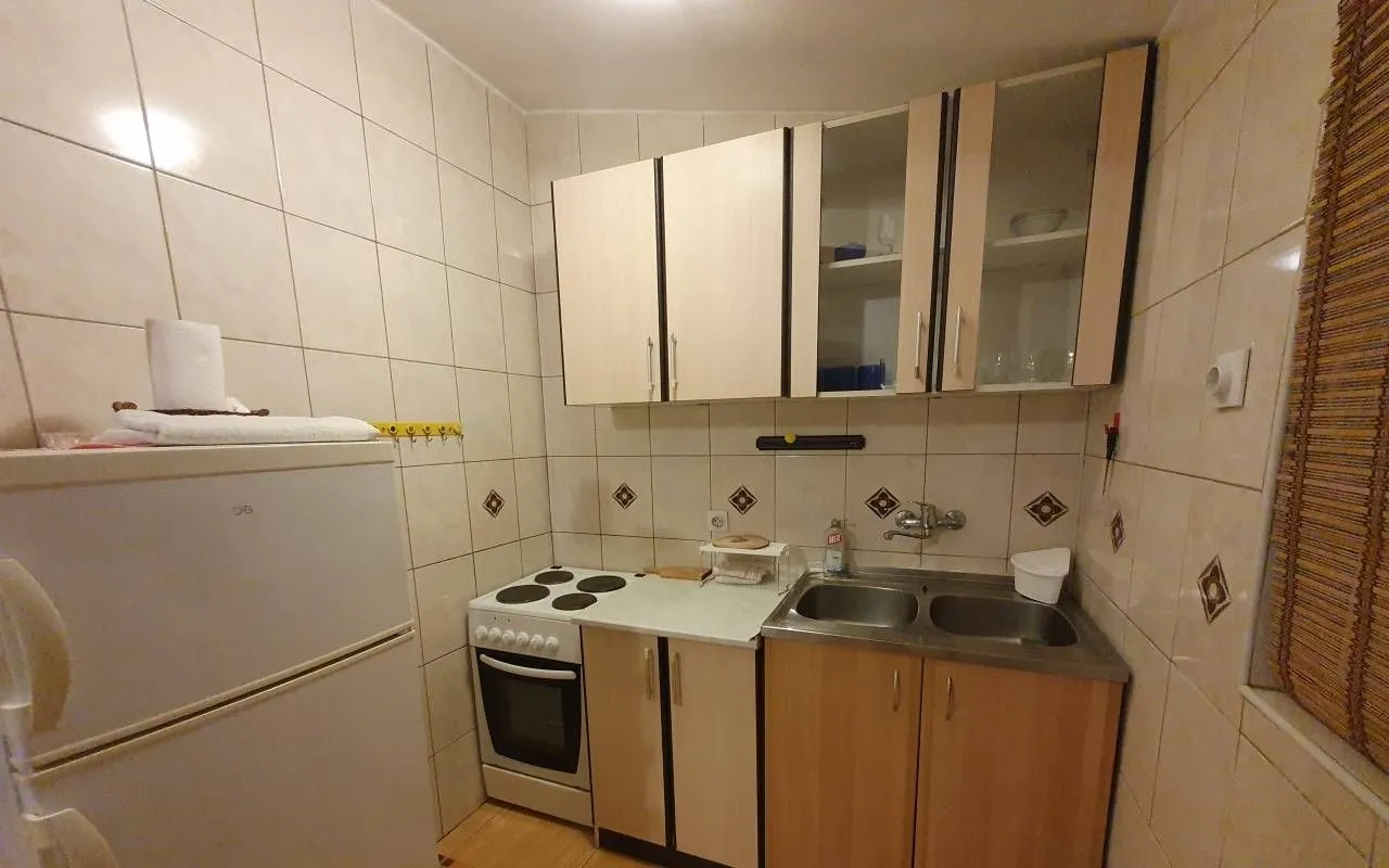 Rent, two bedroom apartment, 80m², Ilino, Bar