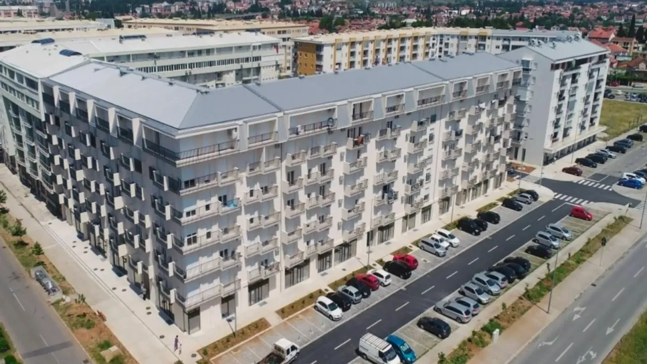 Prodaja, dvosoban stan, 72m², Stari Aerodrom, Podgorica