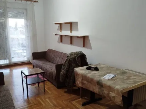 Stan in Novi Sad