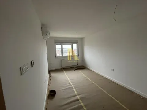 Prodaja, jednosoban stan, 36m², Novo naselje, Novi Sad - image 1