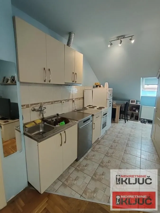 Prodaja, dvosoban stan, 32m², Podbara, Novi Sad Sve Podlokacije