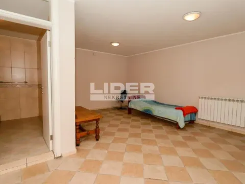 Prodaja, kuća, 544m², Višnjička Banja, Palilula Sve Podlokacije - image 10