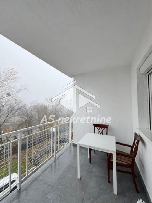 Rent, three bedroom apartment, 120m², Savski Venac, Beograd