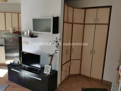 Rent, one bedroom apartment, 40m², Bulevar Oslobodjenja, Novi Sad Sve Podlokacije - image 9