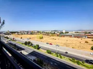 Izdavanje, četvorosoban stan, 160m², Stari Aerodrom, Podgorica - image 9