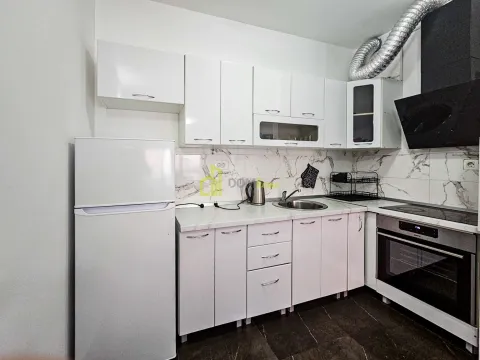 Izdavanje, jednosoban stan, 50m², Master Kvart, Podgorica - image 2